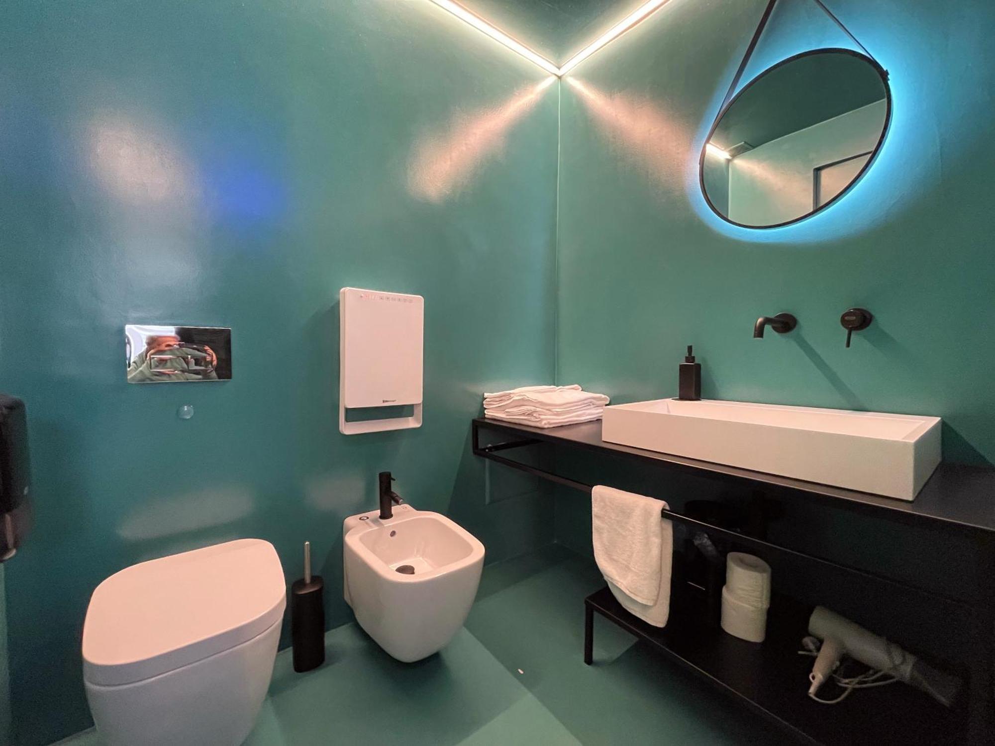 Tutt 'E Sant Luxury Rooms Neapel Zimmer foto