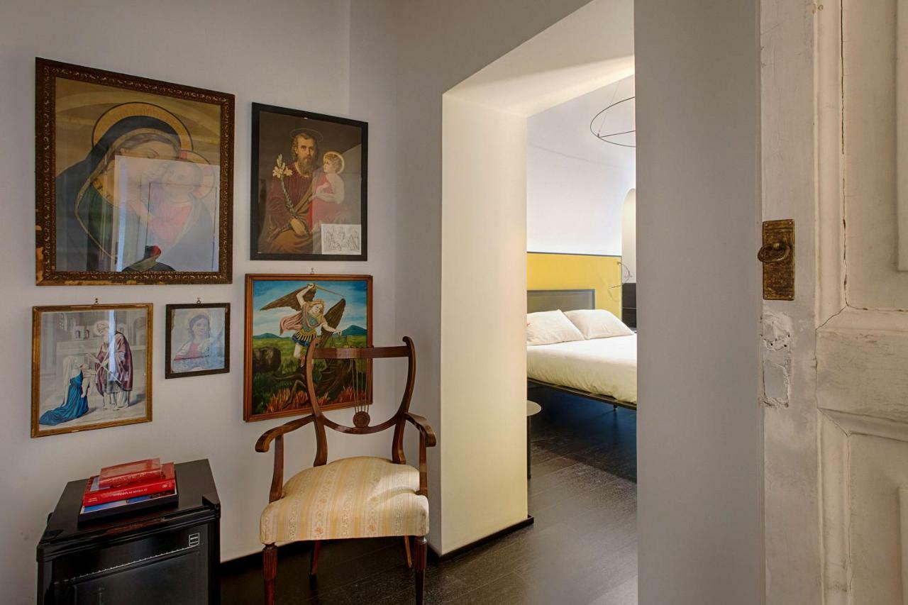 Tutt 'E Sant Luxury Rooms Neapel Exterior foto