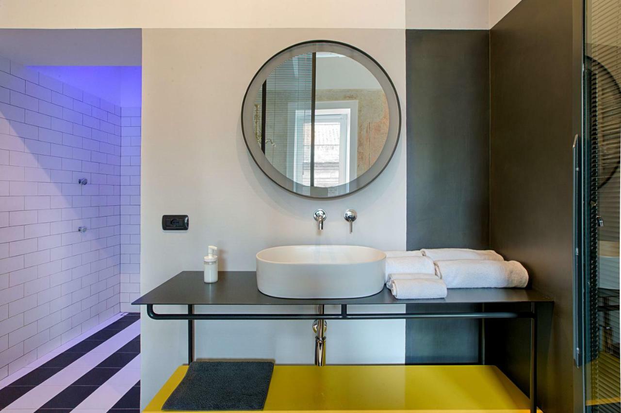 Tutt 'E Sant Luxury Rooms Neapel Exterior foto